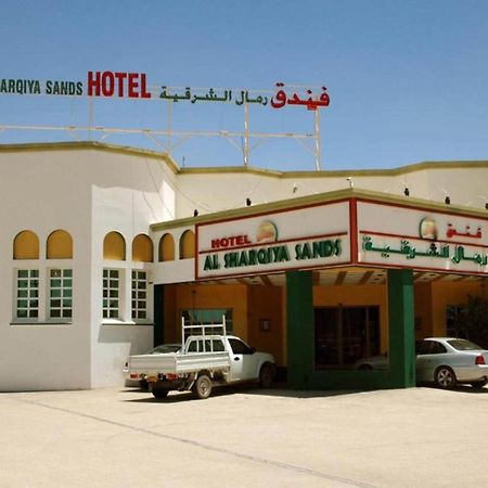 OYO 142 Al Sharqiya Sands Hotel Ibrā Exterior foto